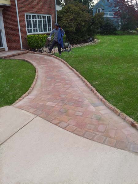 Masonry walkway